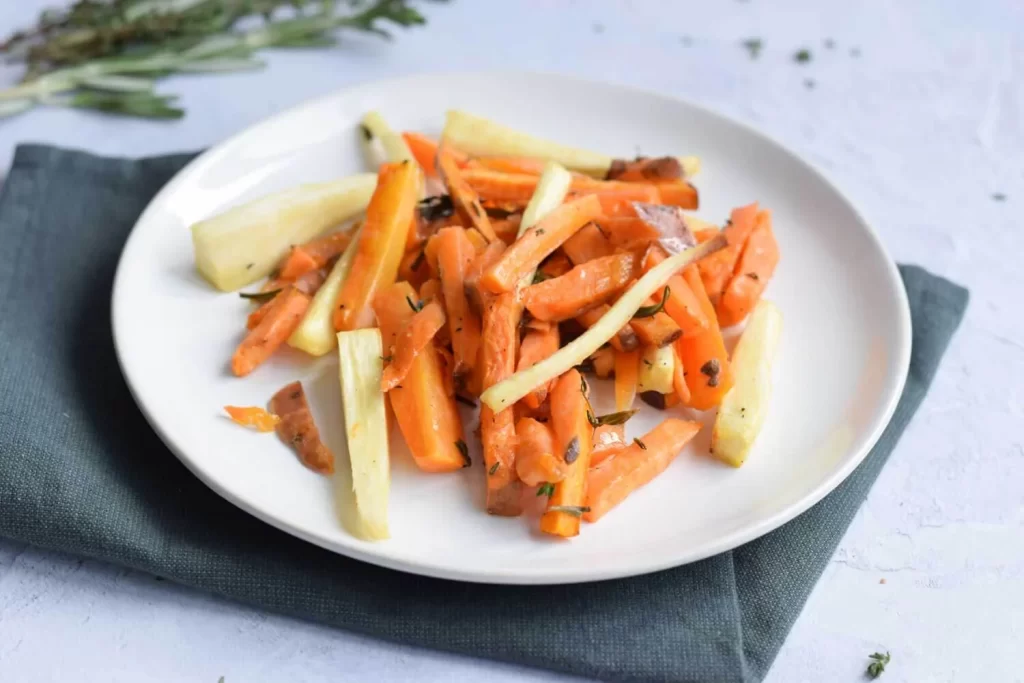 Low FODMAP roasted carrots and parsnips