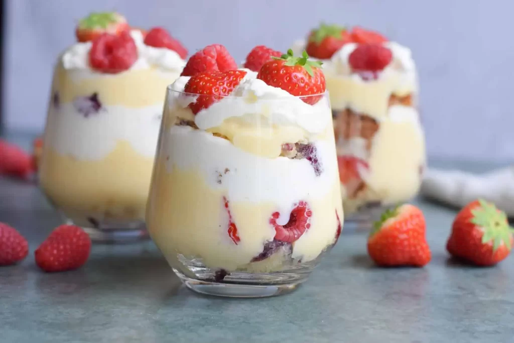 Low FODMAP mini berry trifle